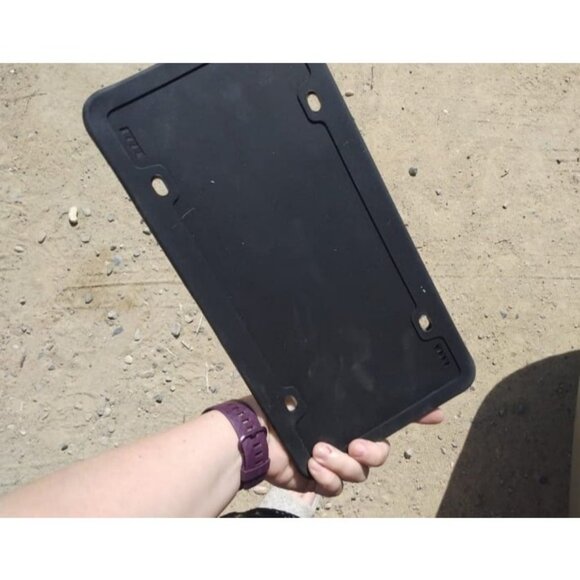 Silicone Black License Plate Frames, 2 Pack Universal Car License Plate Holder - Picture 1 of 3